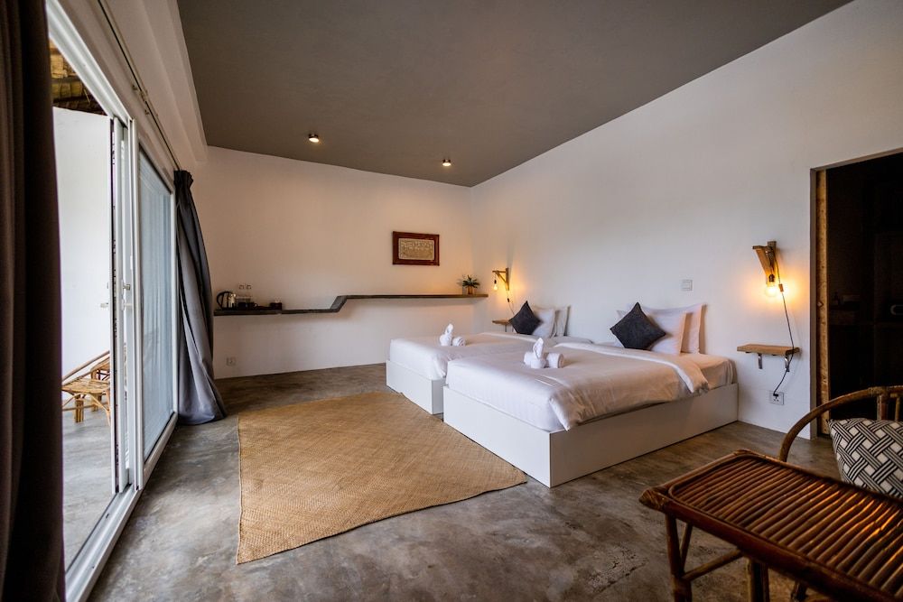 The Secret Garden Koh Rong Deluxe Twin Room 2
