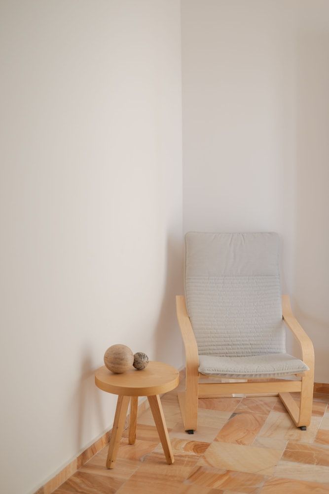 Marble Luxury Suites Deluxe 2 Bedroom Suite Upper Floor & Pool View / Onix 7