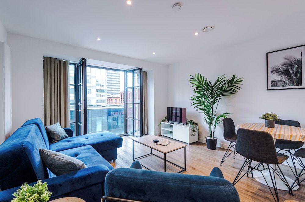 Hilltop Serviced Apartments - Piccadilly Deluxe Apartment, 2 Bedrooms, Balcony 27