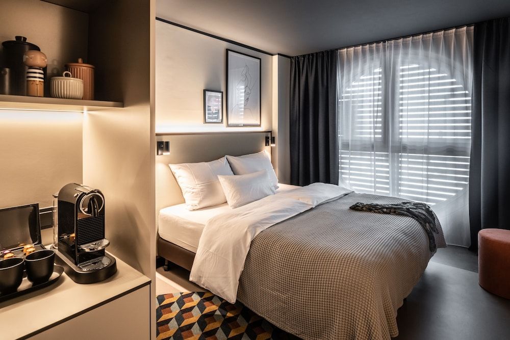 undefined Revo Munich 4