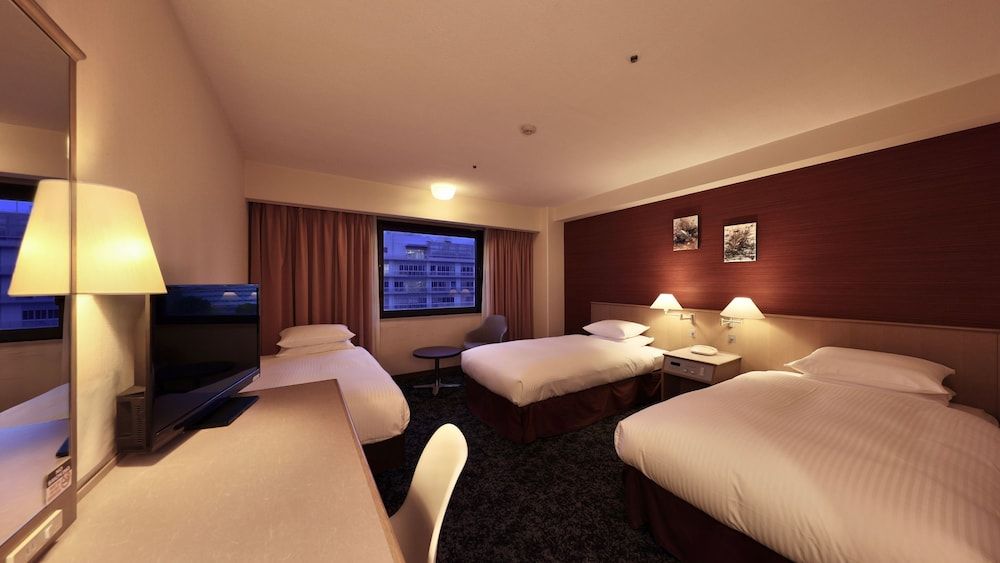 Triple Room