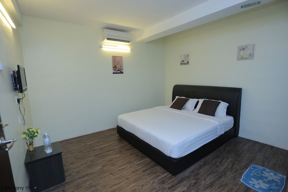 undefined JAM Hotel near ERL Salak Tinggi Sepang 2