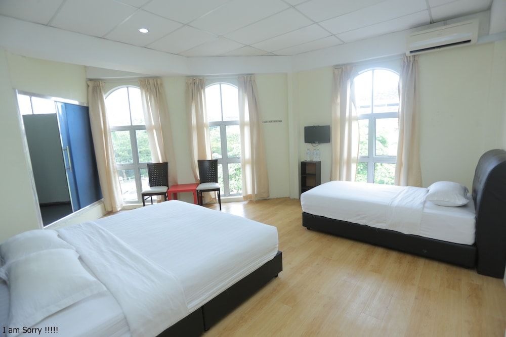 undefined JAM Hotel near ERL Salak Tinggi Sepang 6
