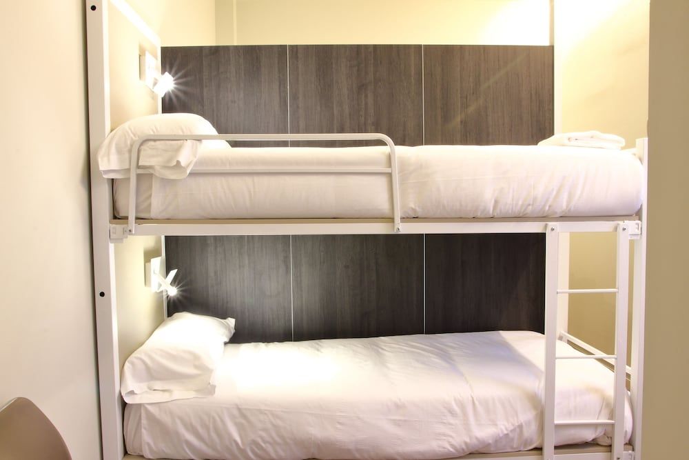 undefined Poshtel Bilbao Premium Hostel 3