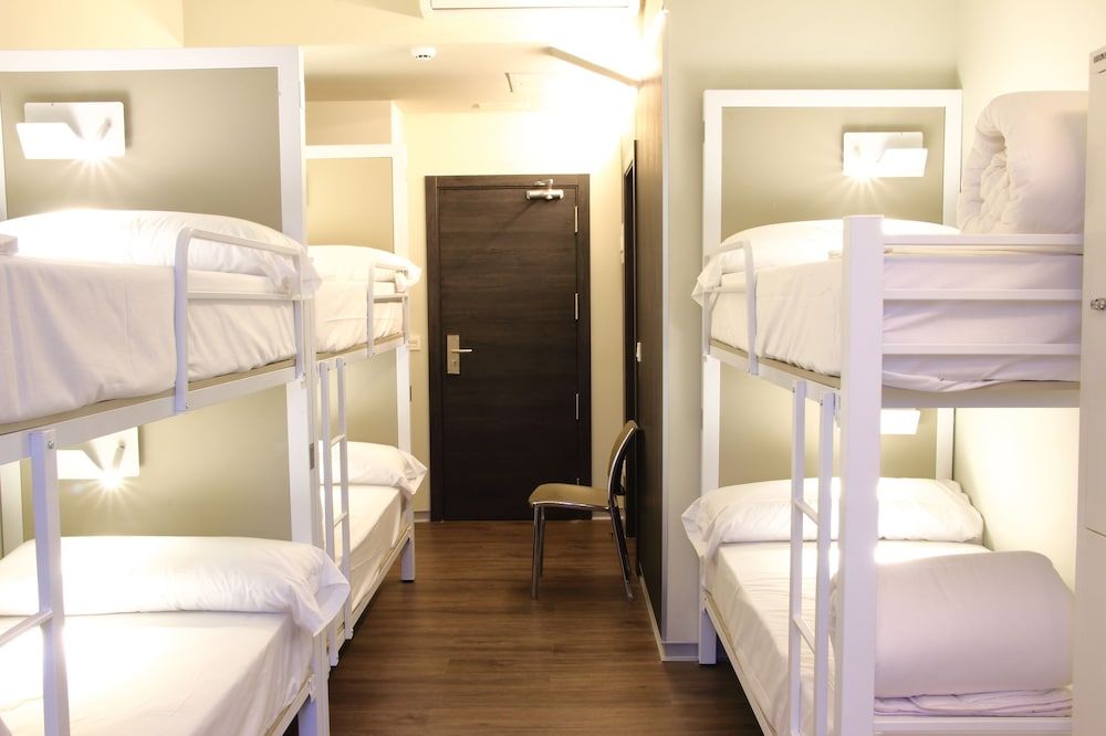 undefined Poshtel Bilbao Premium Hostel 2