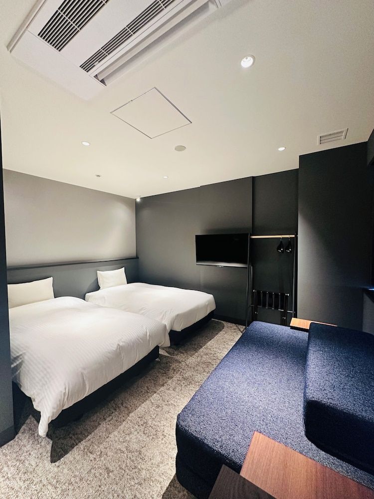 undefined LOF HOTEL Shimbashi 5