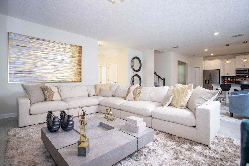 undefined Super Luxury Home With Cinema and Game Room Near Disney 4