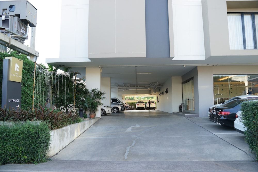 undefined The Rise Suites Hotel Chiang Mai 5