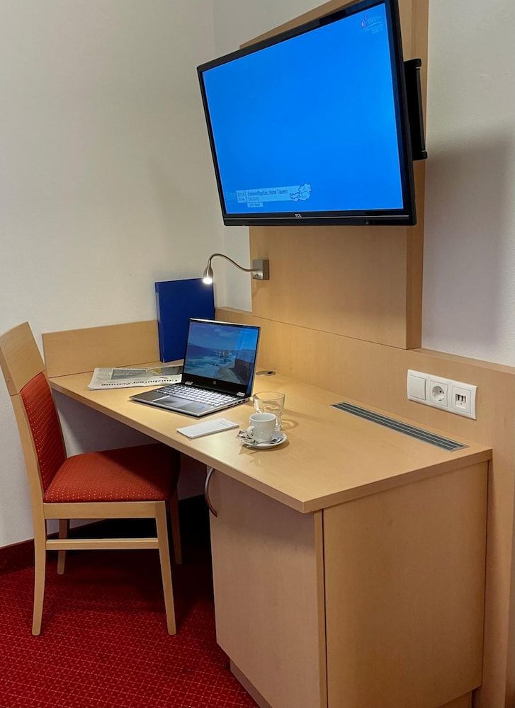 Hotel Garni Bettina Family Room 9