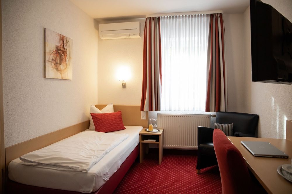 Hotel Garni Bettina Economy Single Room 6