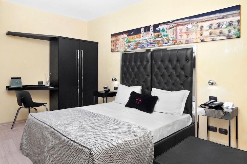 undefined LHP Suite Piazza di Spagna