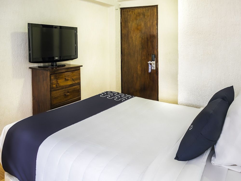 Capital O Hotel Central, Xalapa Comfort Studio 2