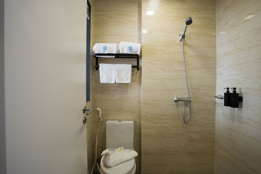 Snowbell Hotel Landmark Twin Room, 1 Bedroom, River View 8