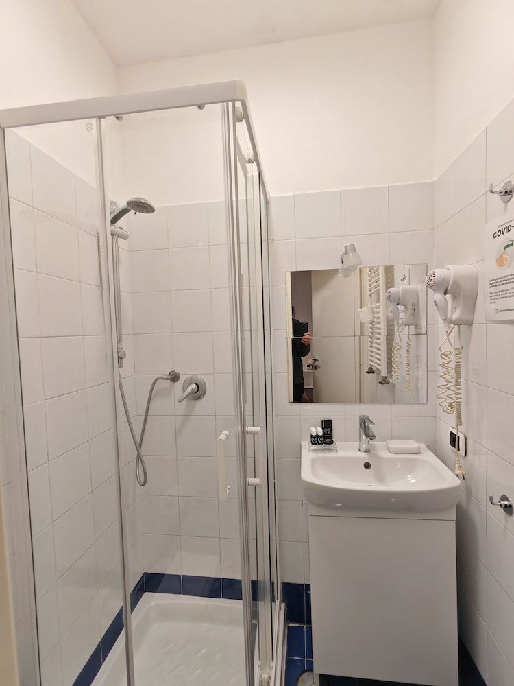 AD Trastevere Guest House Double Room (Blue) 10