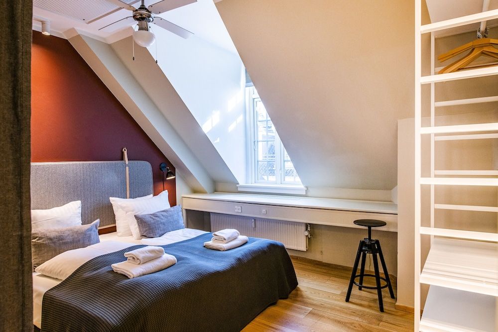 Kings Garden 1 by Daniel&Jacob’s Grand Apartment, 4 Bedrooms 12