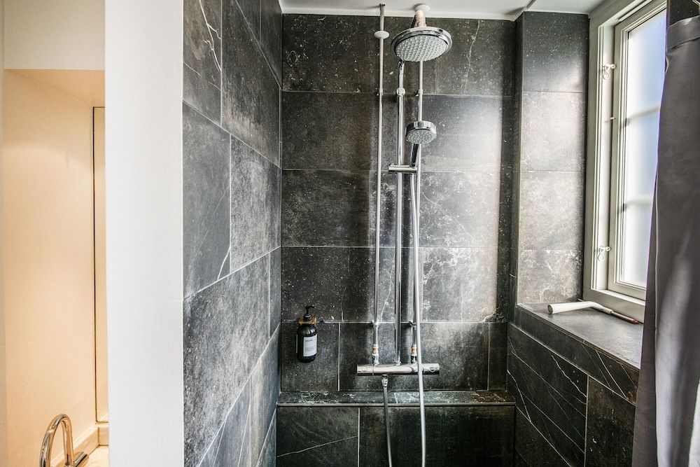 Kings Garden 1 by Daniel&Jacob’s Grand Apartment, 4 Bedrooms 22