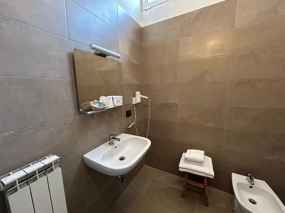 Hotel Salerno Double Room 5