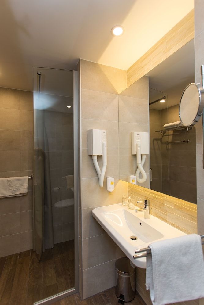 Ringo Apartments Family Apartment 6