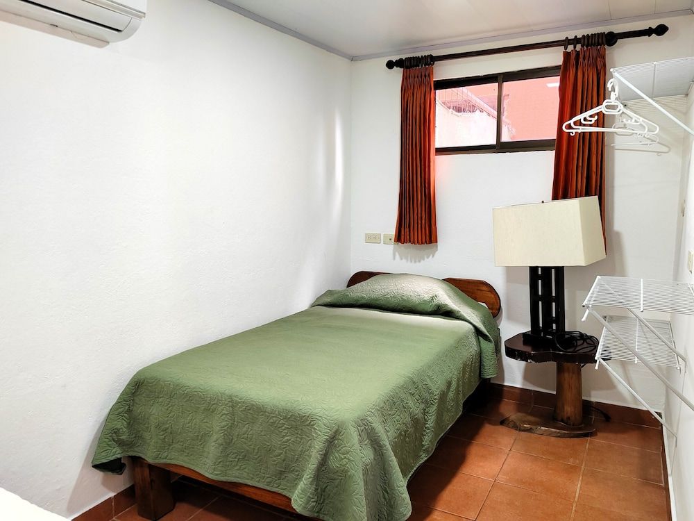 Hotel Los Ranchos Family Apartment