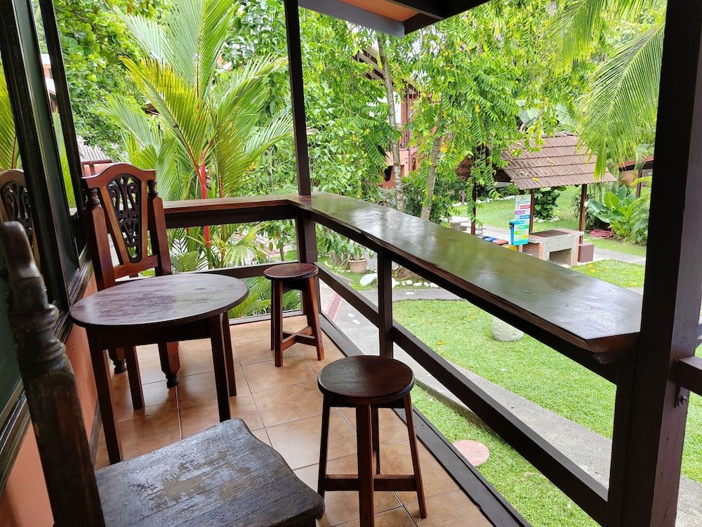 Hotel Los Ranchos Deluxe Room 6