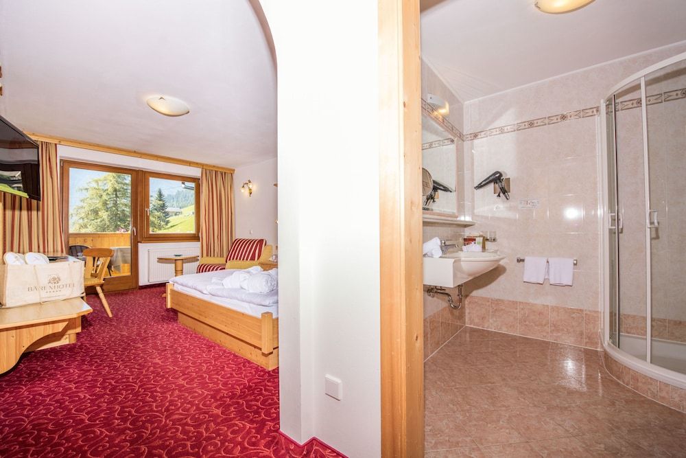 Classic Double Room, Balcony