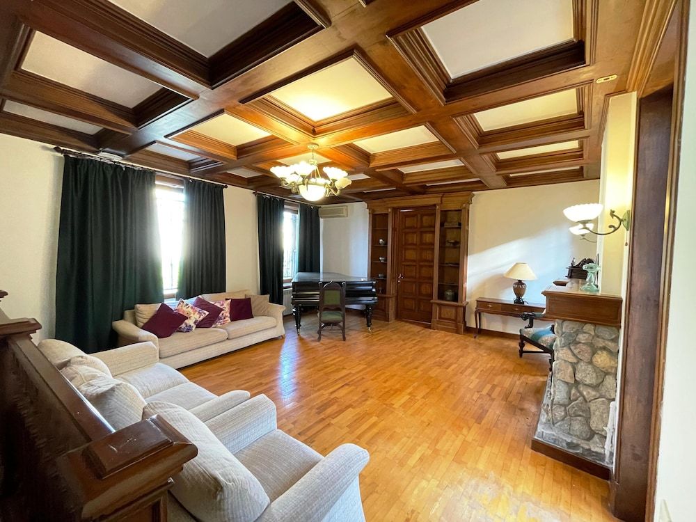 Sands of Time Classic Triple Room 21