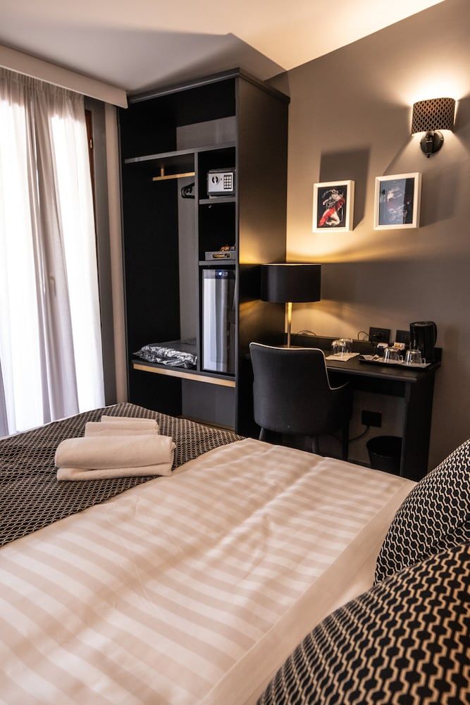 Relais Manzoni Superior Room 6