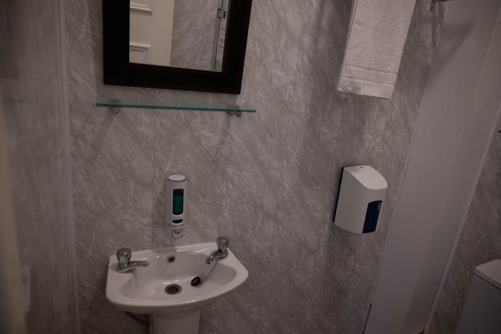 The Sands Standard Double Room, Resort View (Room 3) 5