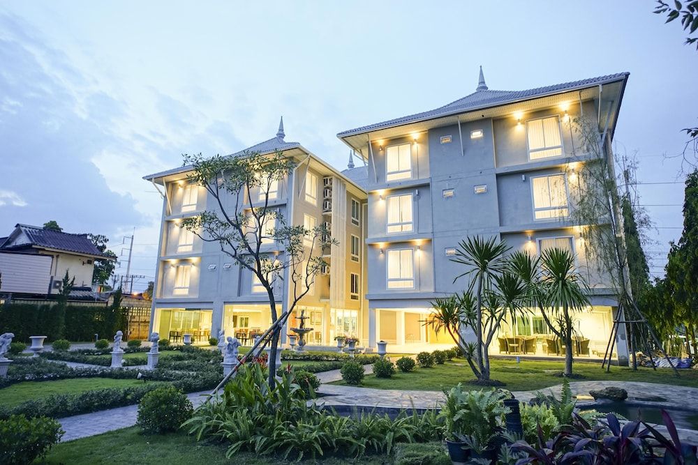 undefined Nantra Chiangmai Riverfront Hotel