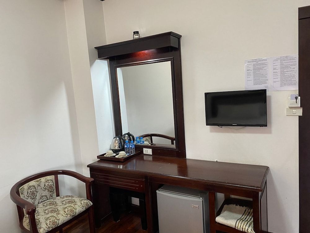 Anoulackkhenlao Hotel Standard Room, 1 Queen Bed 2