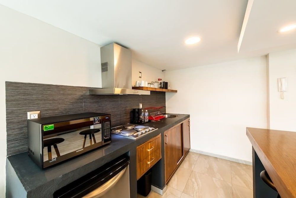 undefined Rochester 10 7