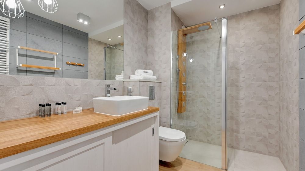 Deluxe Apartment, Balcony (4 Adults)