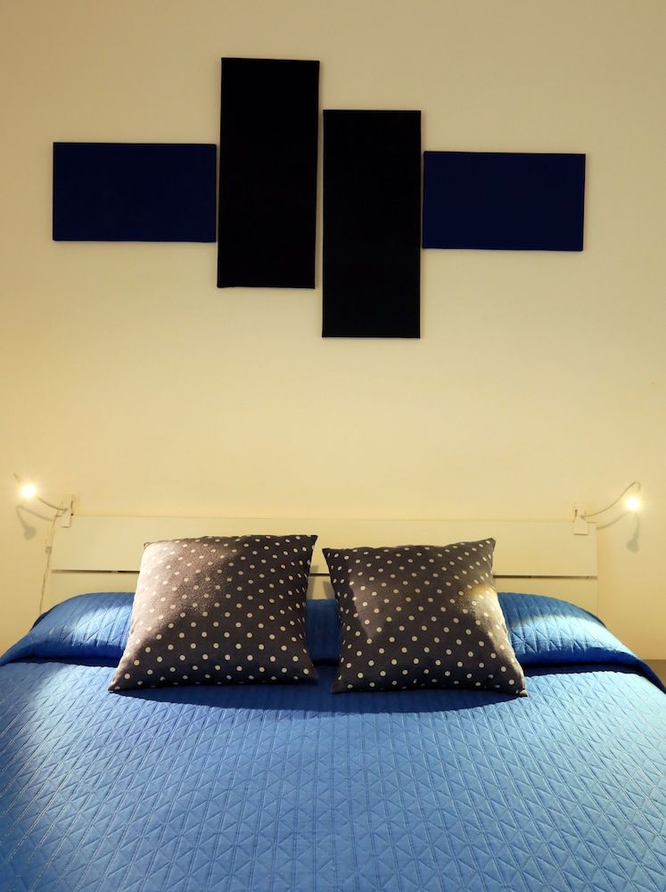 Bari Primo Piano Double Room (Blu) 2