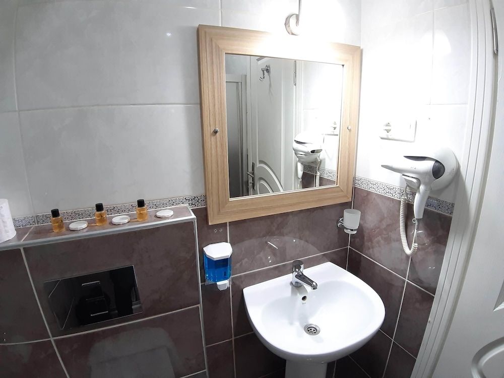 Burak Apart Otel Standard Double Room 47