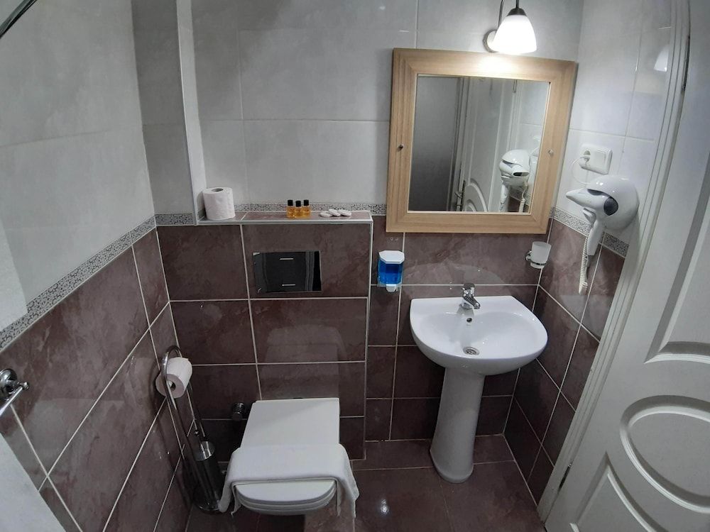 Burak Apart Otel Standard Double Room 44