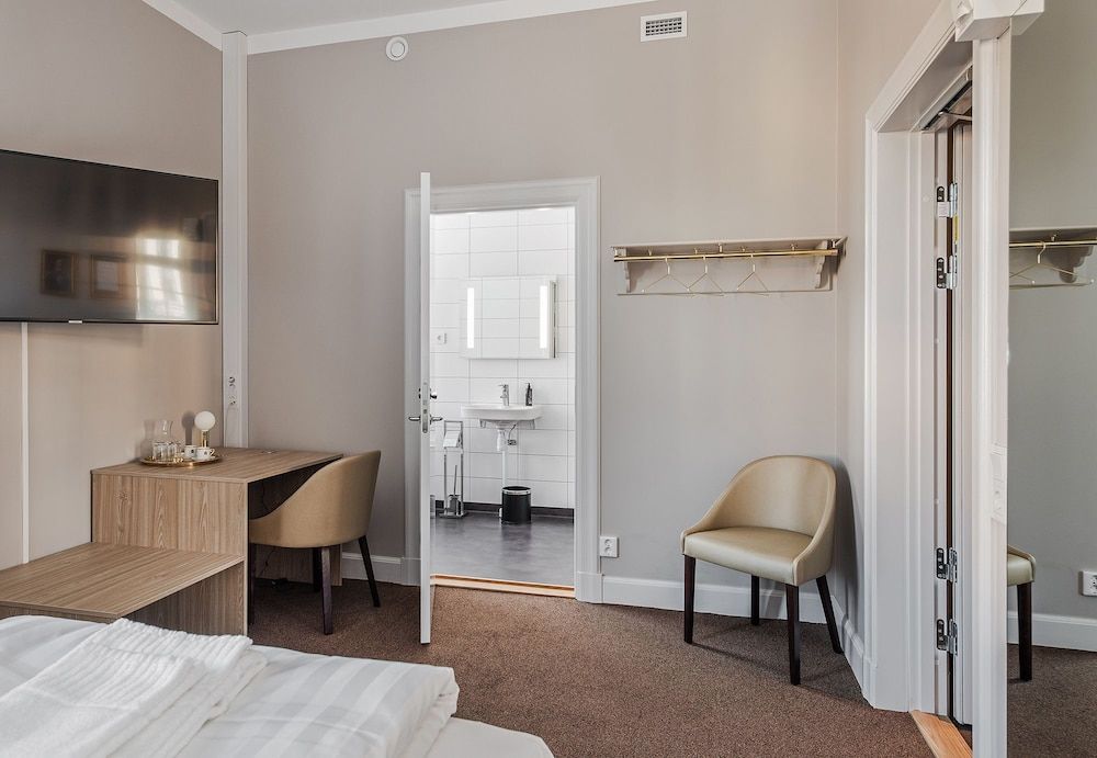 Livgrenadjärmässen Hotell-Fest-Konferens Classic Double Room, 1 King Bed 13