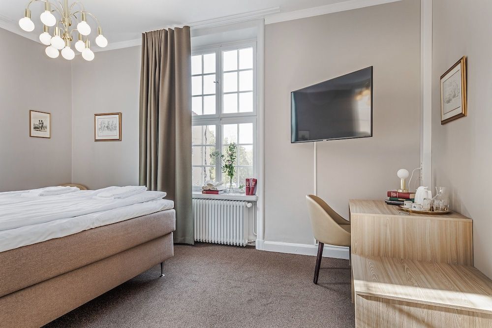 Livgrenadjärmässen Hotell-Fest-Konferens Big Classic Double Room 4