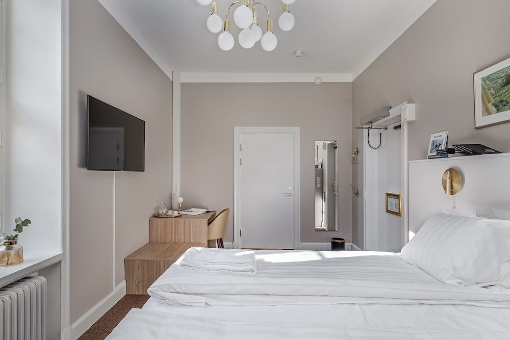 Livgrenadjärmässen Hotell-Fest-Konferens Classic Double Room, 1 King Bed 3