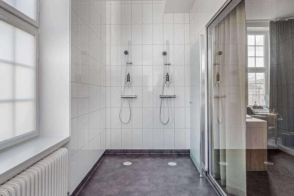 Livgrenadjärmässen Hotell-Fest-Konferens Grand Room 8