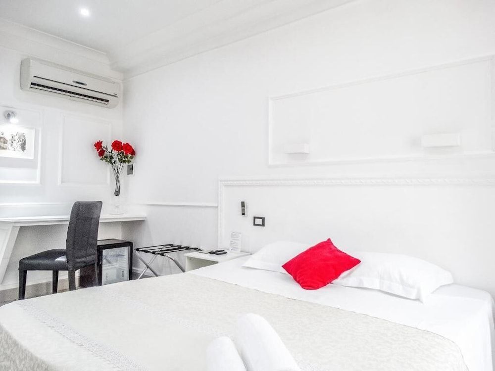 undefined Rome Central Inn 5