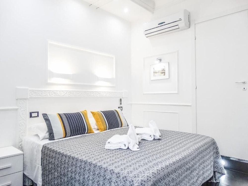 Rome Central Inn Double or Twin Room 10