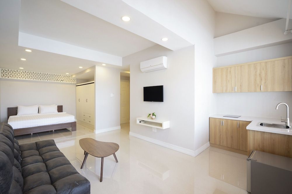 undefined Sunshine Boutique Hotel Phu My Hung 10