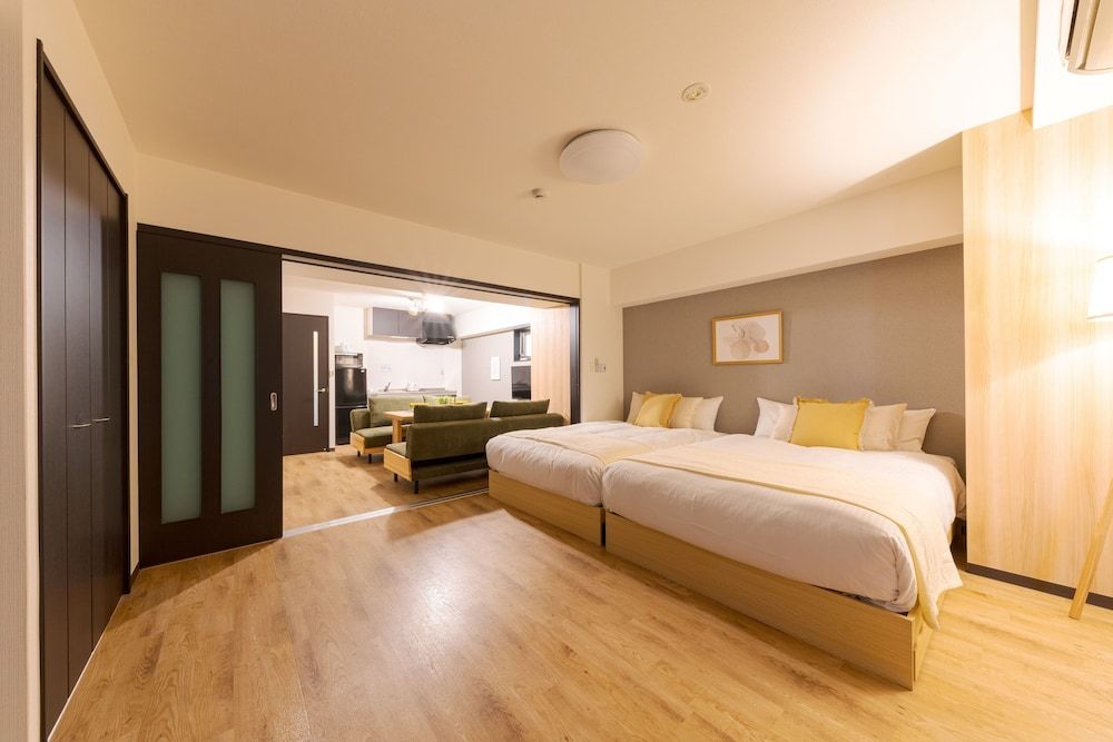 Takuto Stay Sakaisuji-Honmachi Deluxe Twin Room