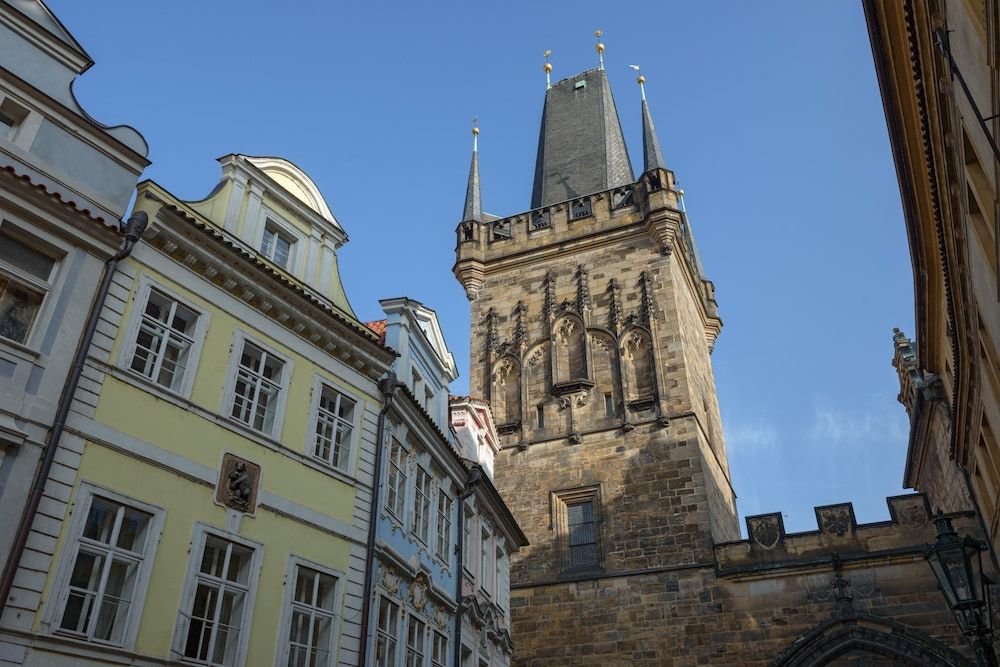undefined Charles Bridge Economic Hostel 6