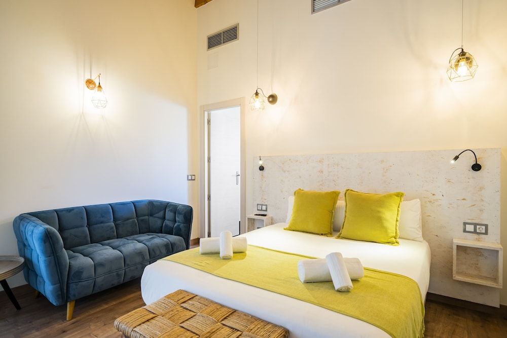 Dobo Azacanes Hostal Comfort Room, Balcony