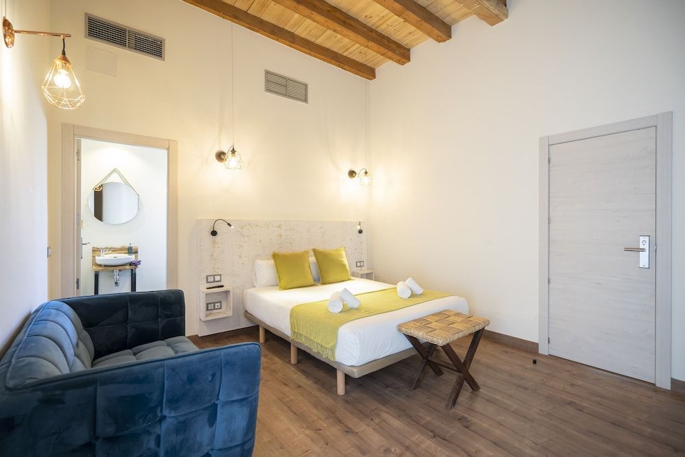 Dobo Azacanes Hostal Comfort Room, Balcony 3