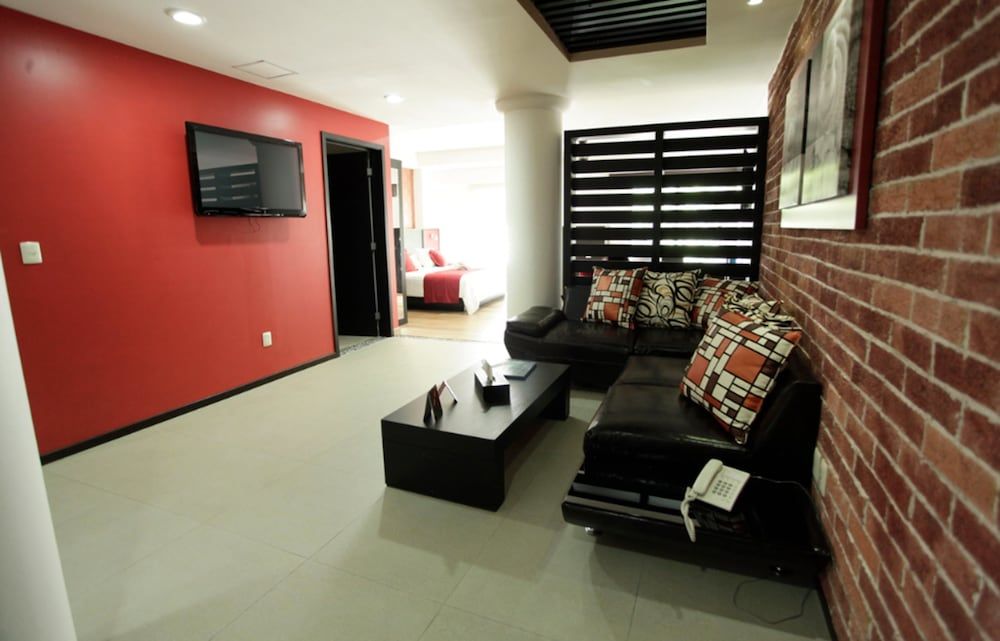 Capital St. Standard Apartment 14