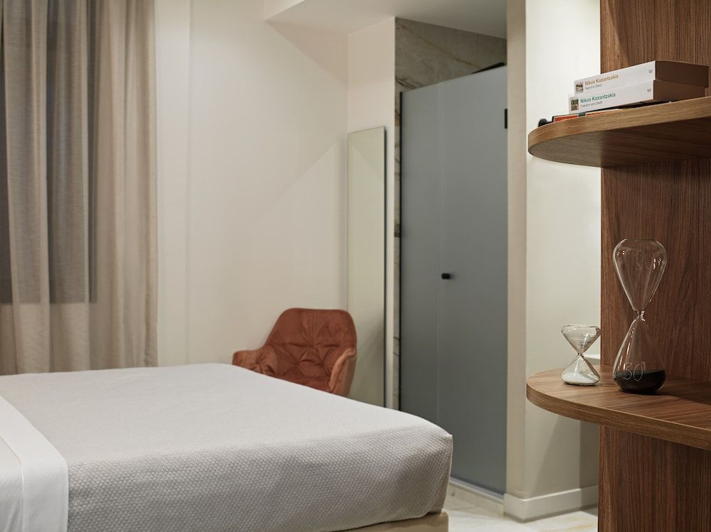 Athens City View Urban Suites Classic Double Room 8