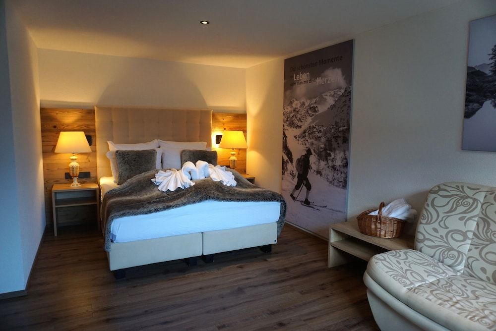 Deluxe Room, Balcony