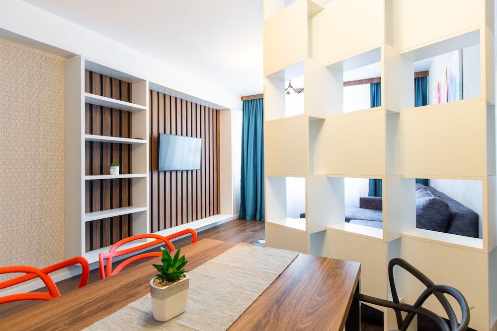 Bach Apartments Apartment 8